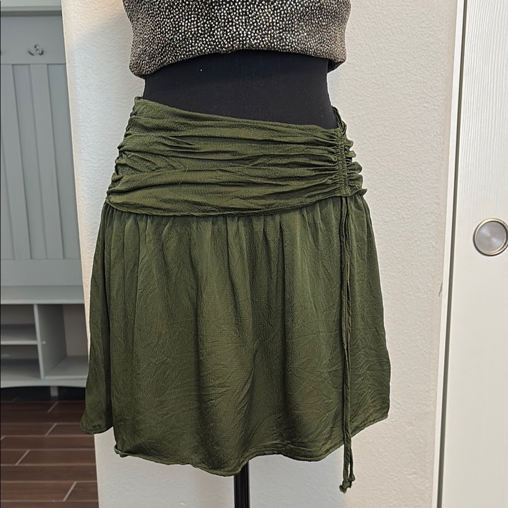 Gorgeous Aerie y2k style skirt